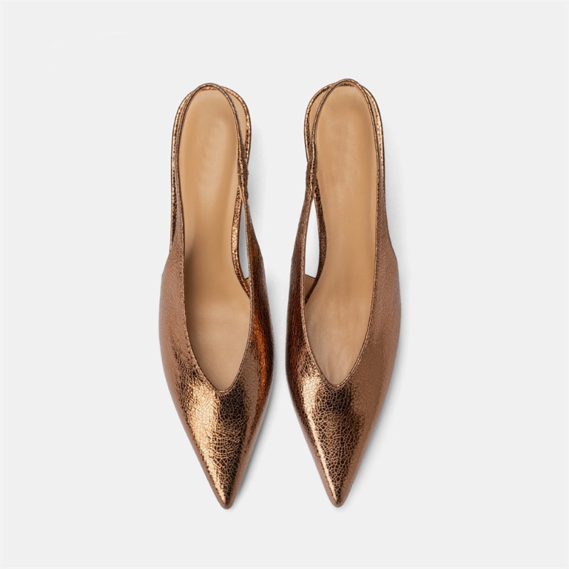 Vintage And Modern Fashion - Vintage Cracked Leather Pleated Washed Pointed