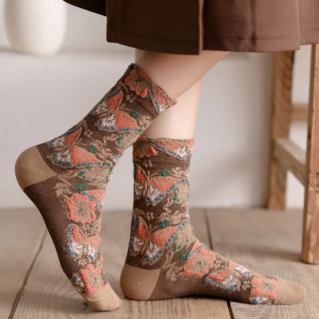 Floral Embroidery Women's Sock - Retro Vintage Korean Fashion review and price