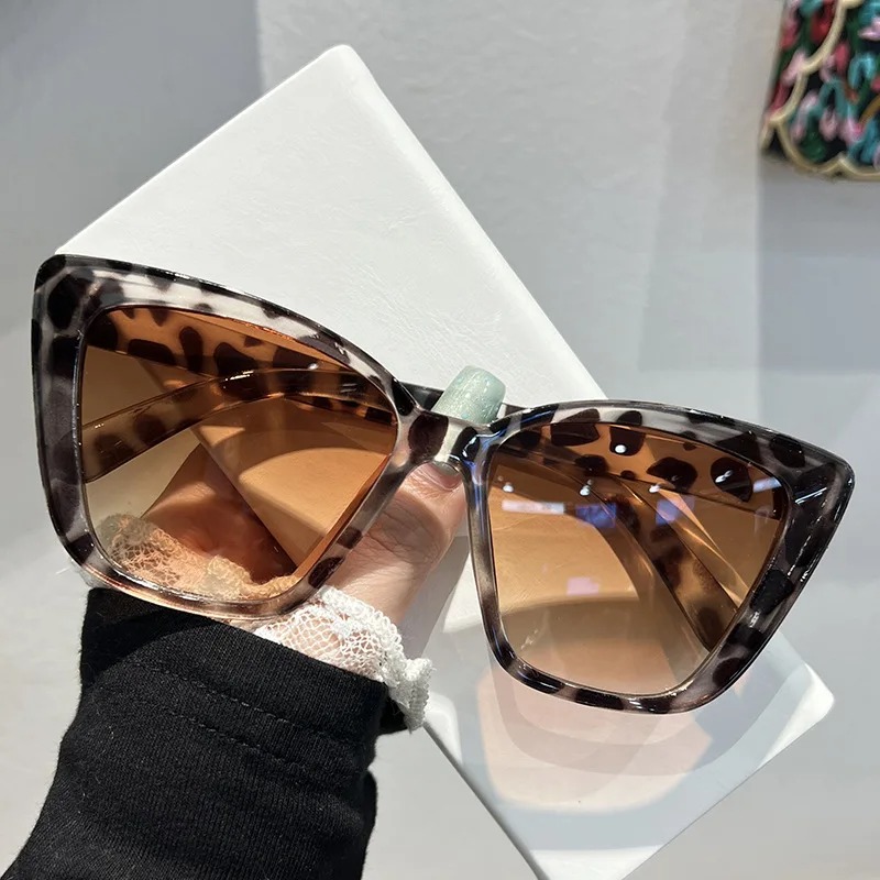 Trendy Cat Eye Sunglasses for  - Vintage Fashion Glasses review and price