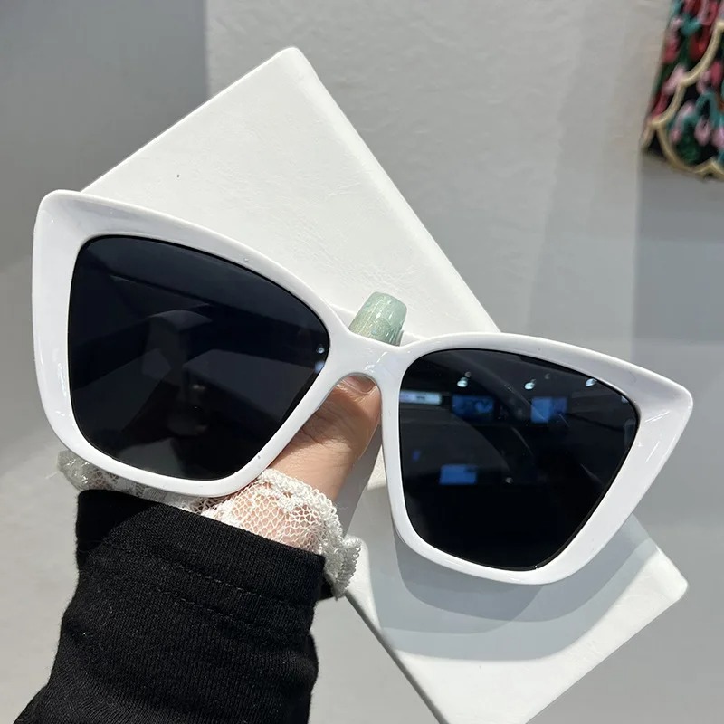 Trendy Cat Eye Sunglasses for  - Vintage Fashion Glasses review and price